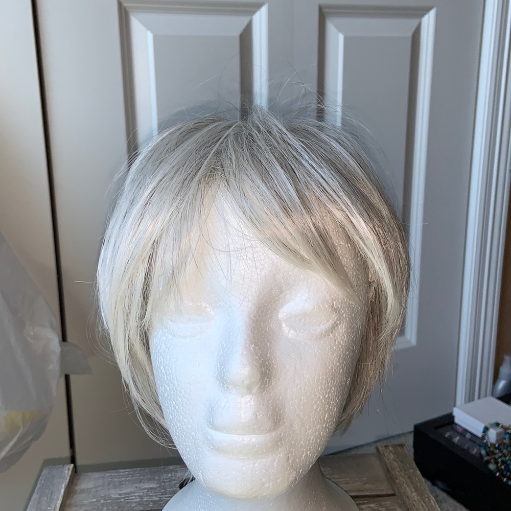 Hairdo wig